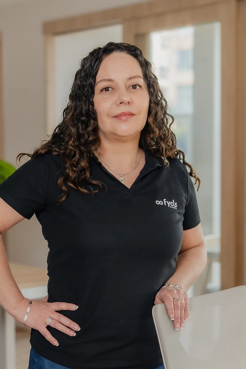 Equipo FYCLS: Directora Administrativa