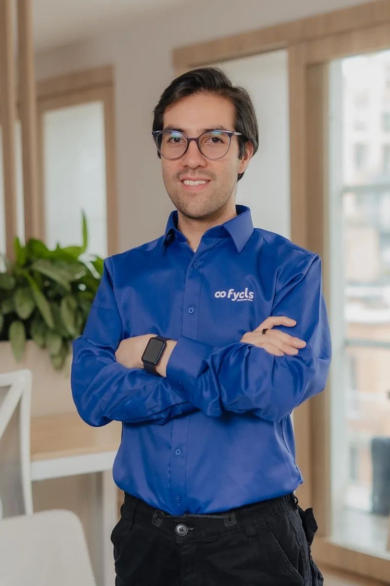 Equipo FYCLS: Coordinador de Comunicaciones